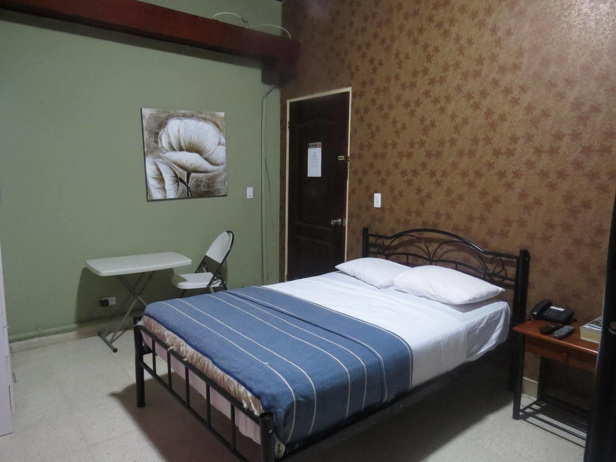Hostal Cocos Inn Πόλη του Παναμά Εξωτερικό φωτογραφία